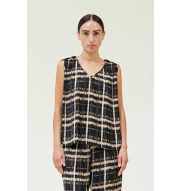 ACCORDIAN PLEAT SLEEVELESS PRINT TOP