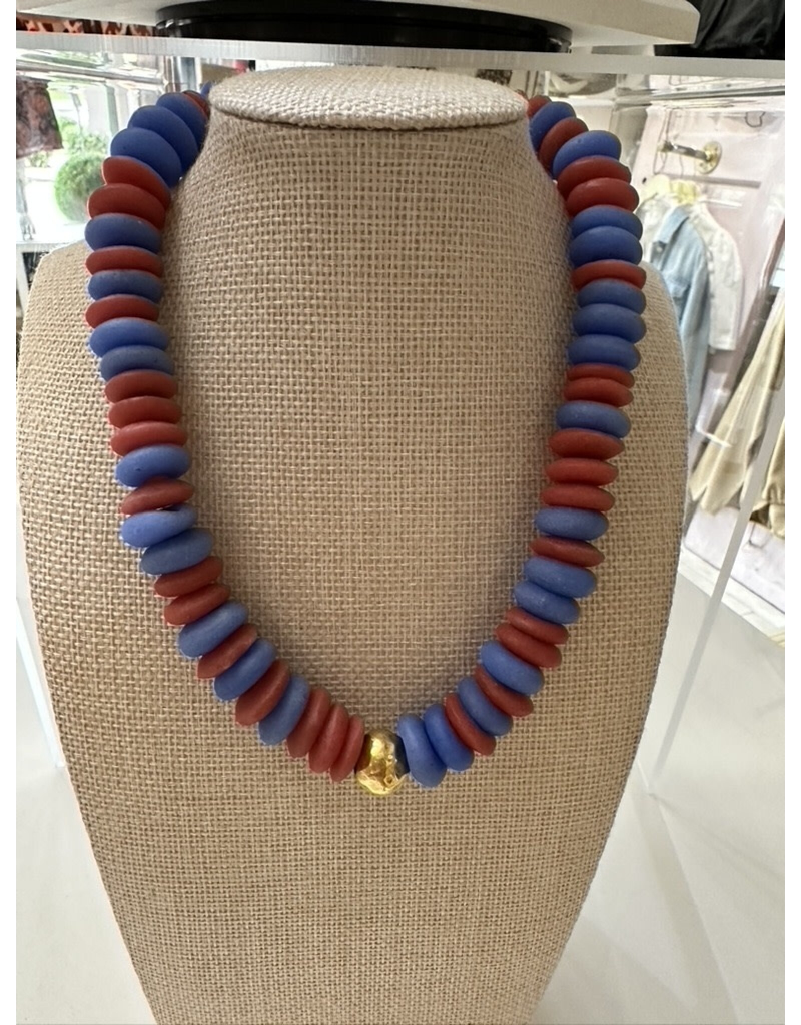 HEISHI NECKLACE WITH HAMMERED BALL