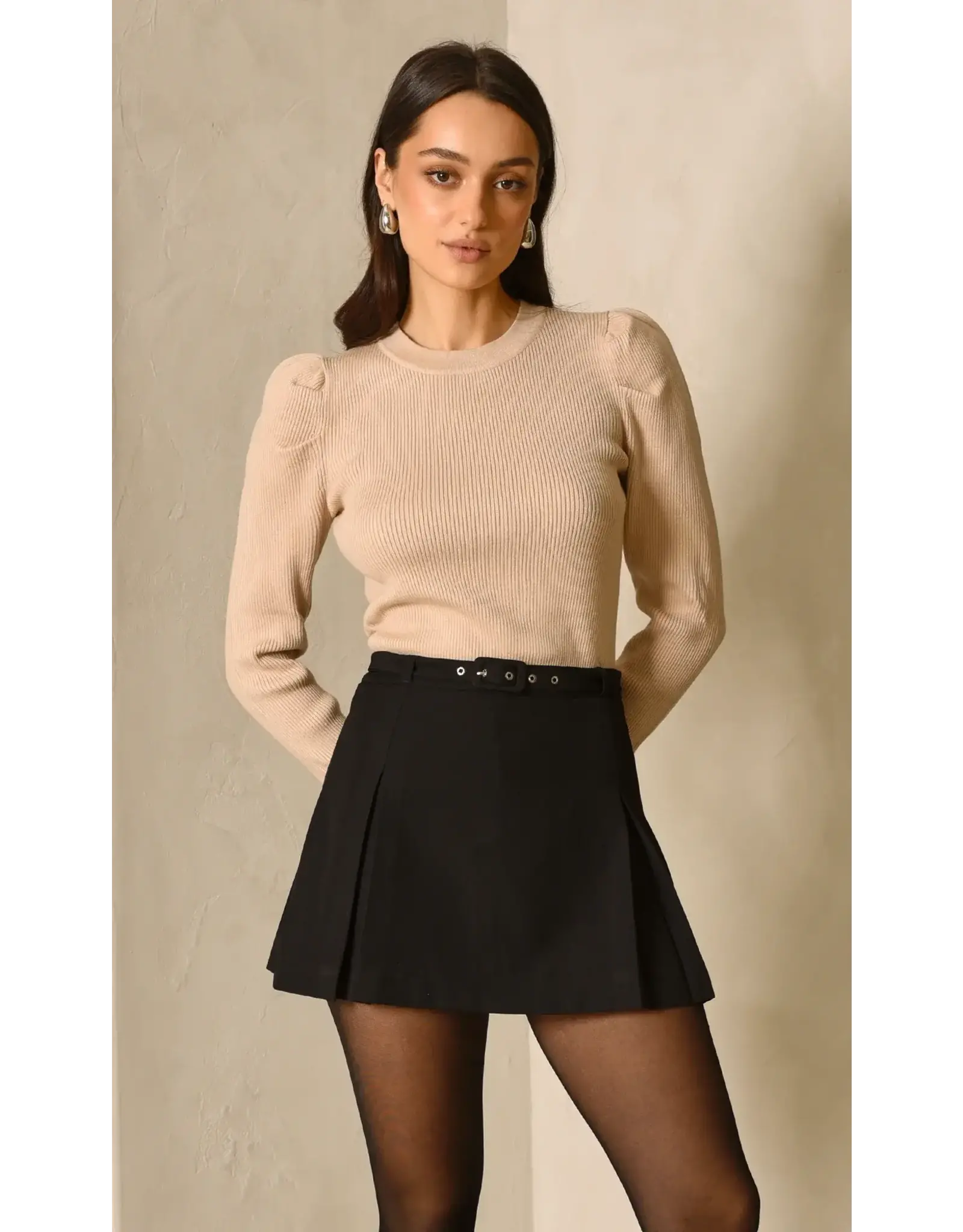 PUFF SLEEVE KNIT RIBBED TOP