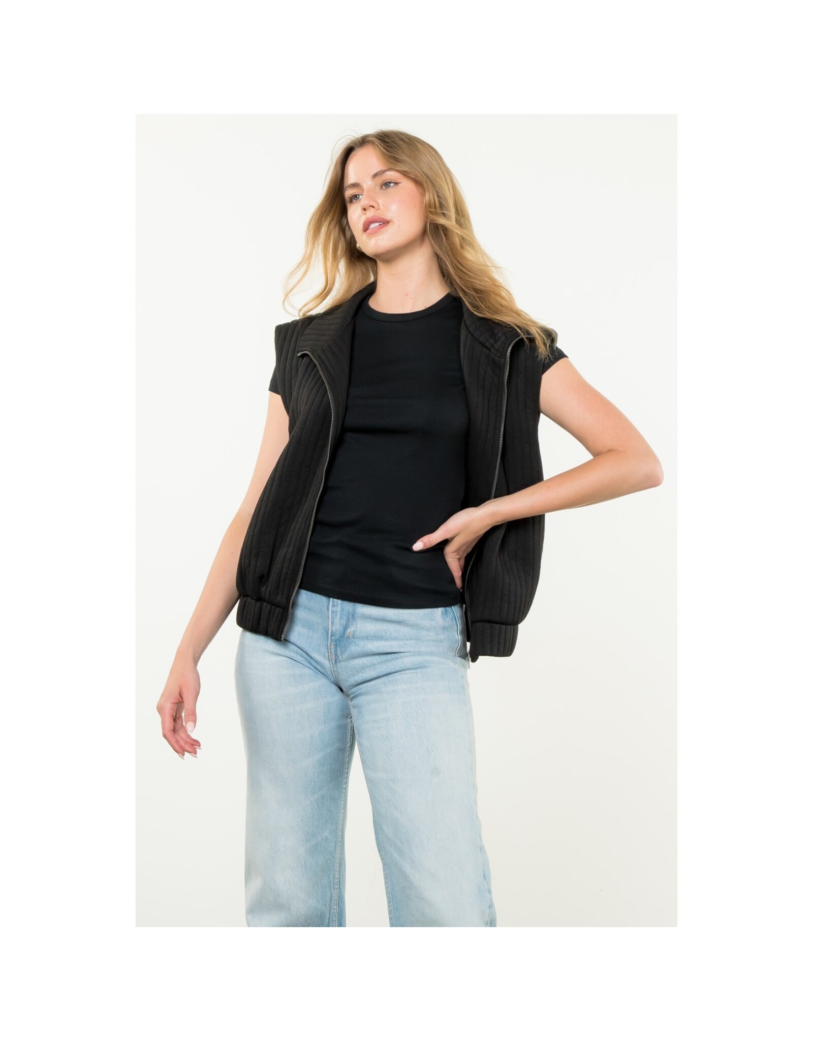 QUILTED ZIP UP VEST
