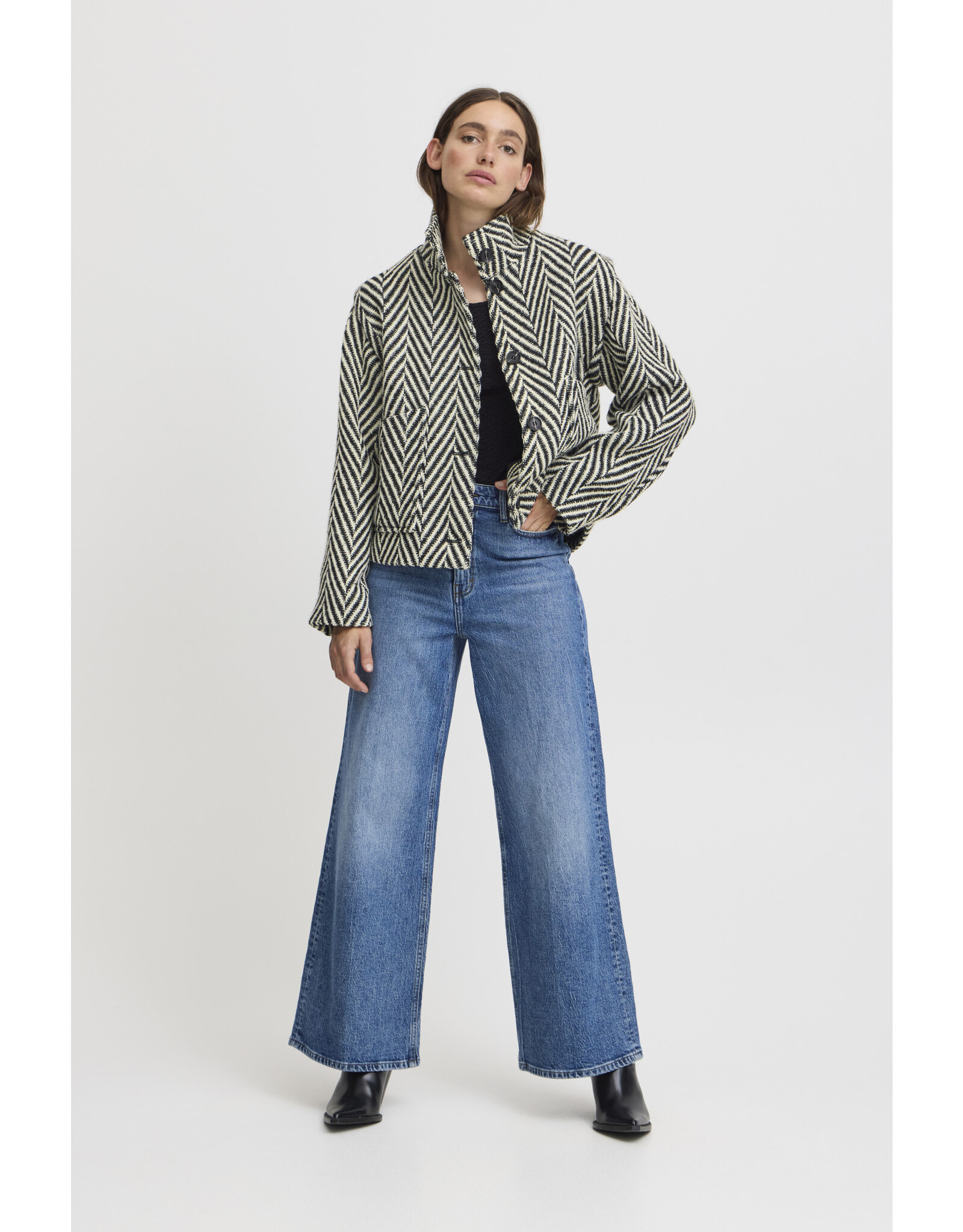 TAYLOR HERRINGBONE JACKET