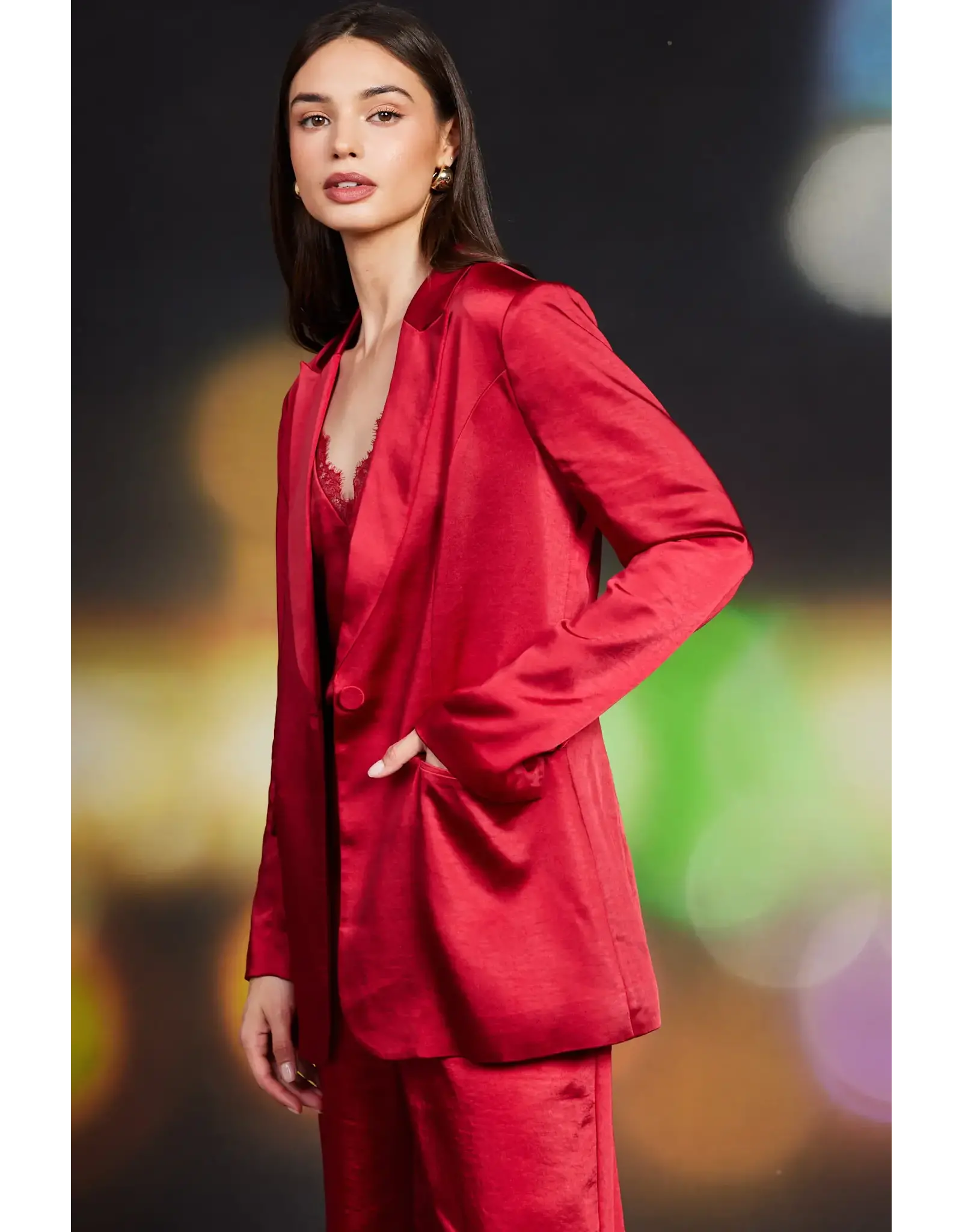 SINGLE BUTTON WINTER SATIN BLAZER