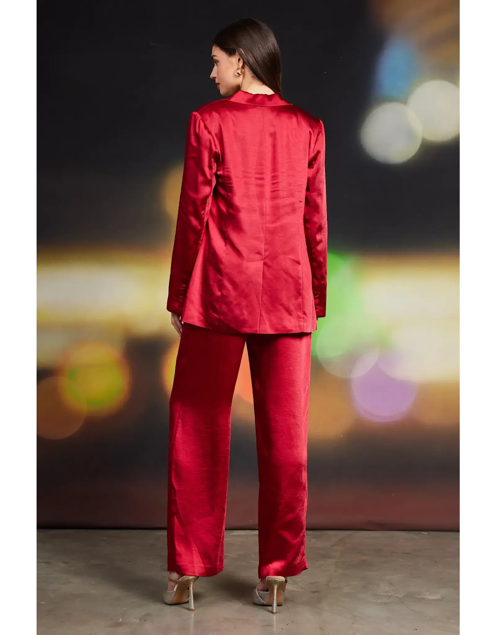 SINGLE BUTTON WINTER SATIN BLAZER