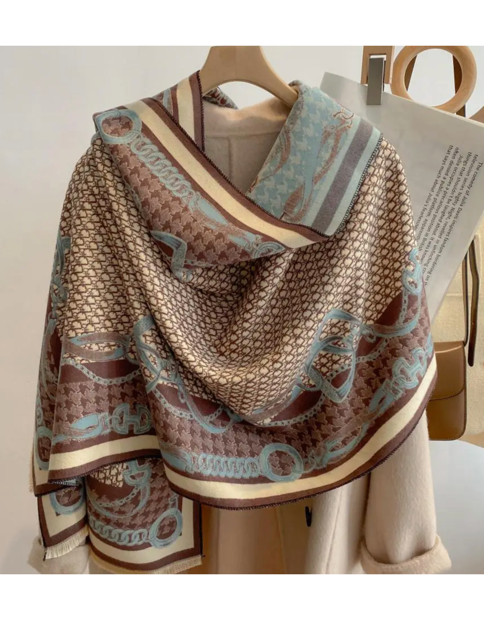 WINDING RIVER EQUESTRIAN REVERSIBLE WRAP BLUE/BEIGE STIRRUP