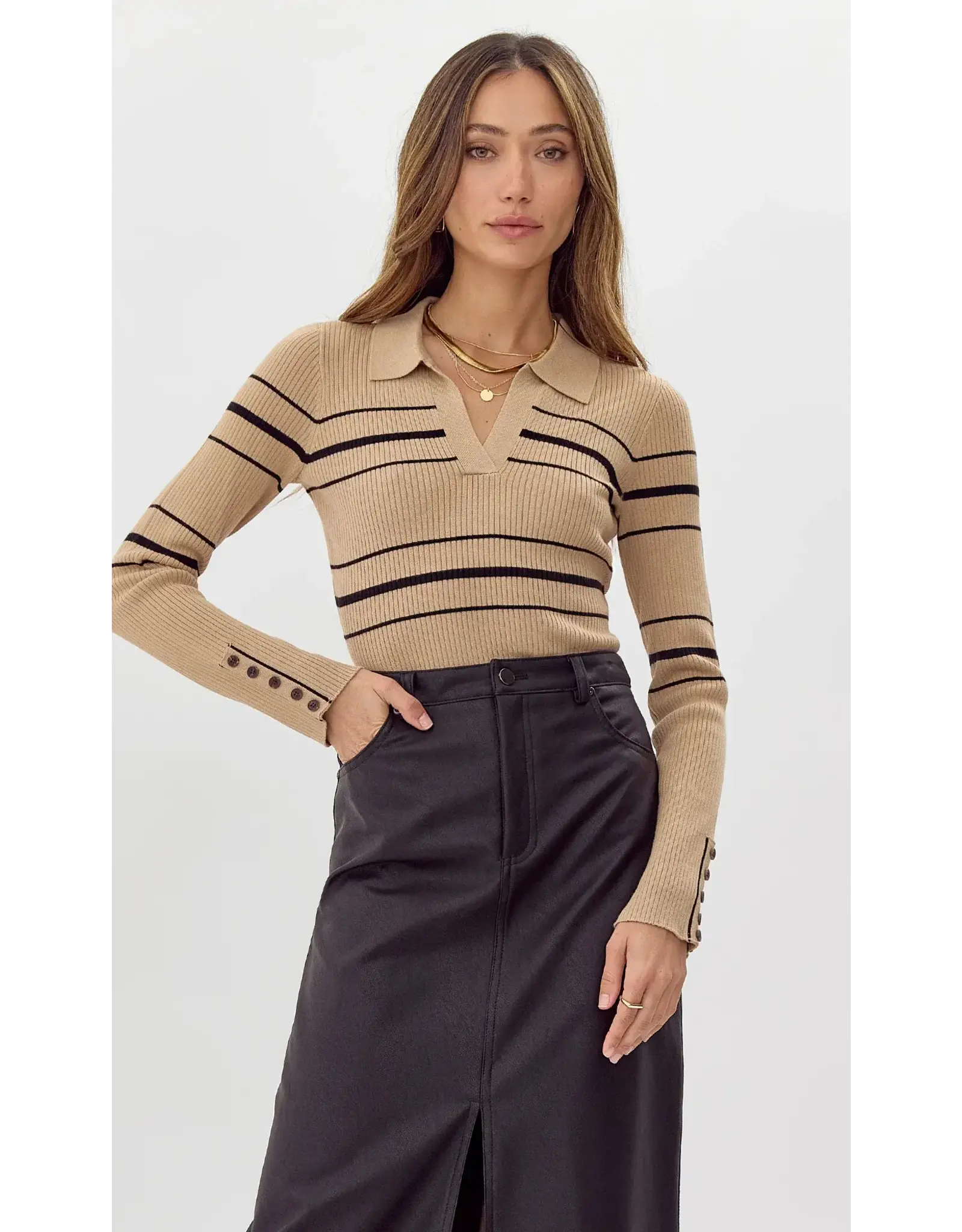 VNECK RIBBED STRIPE KNIT TOP