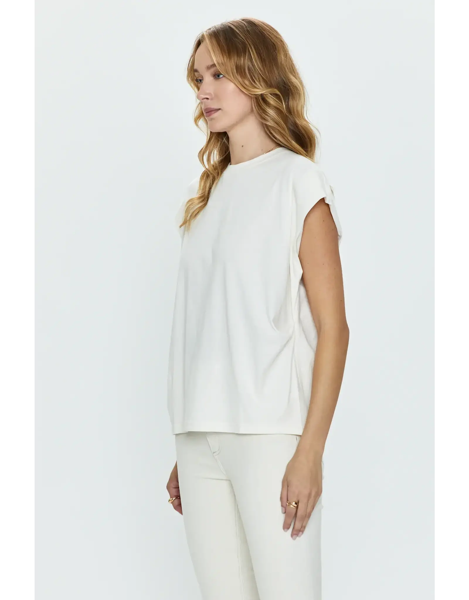 TRINA MUSCLE TEE