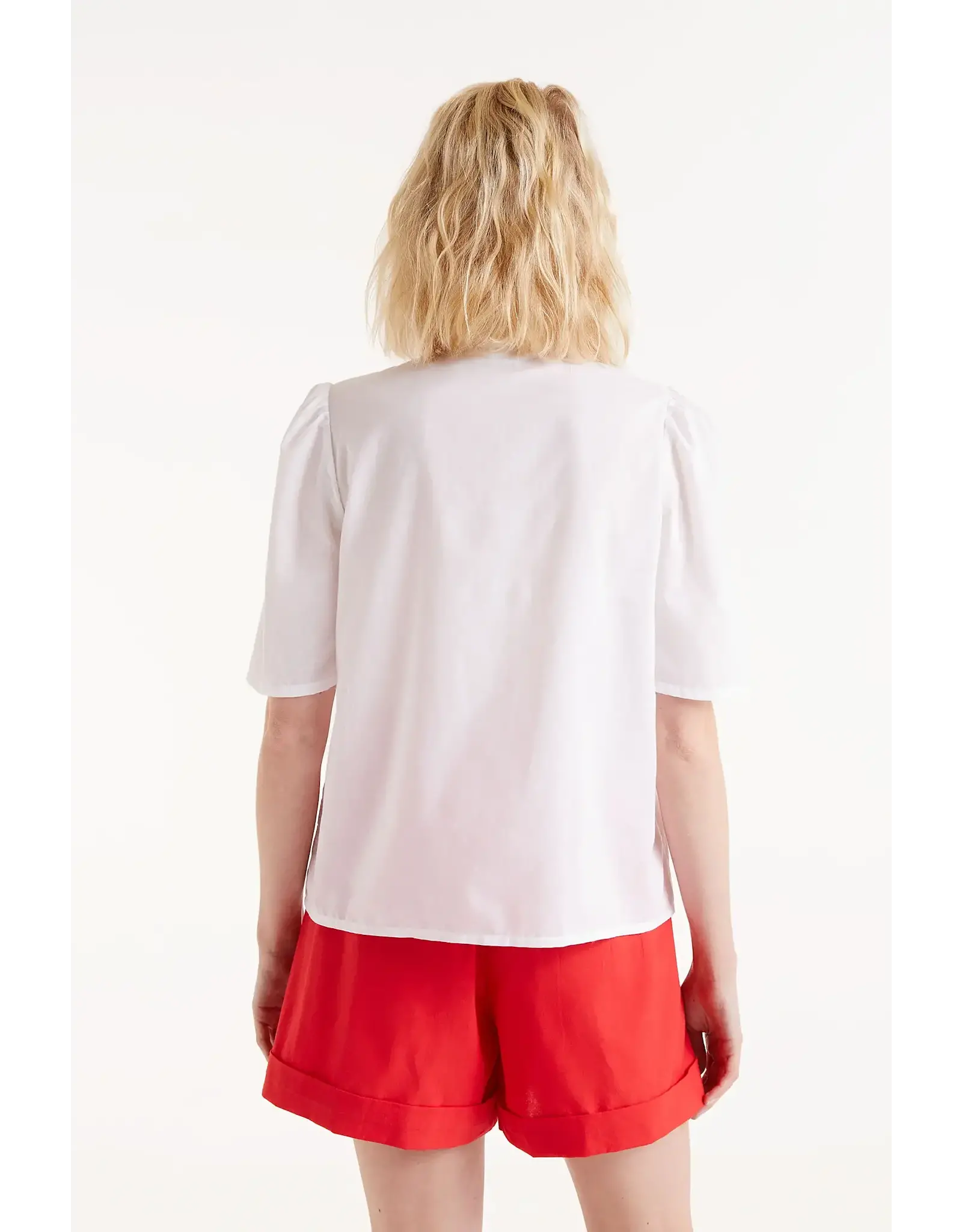 COMPANIA FANTASTICA SSLV BUTTON UP W/RED DOTS