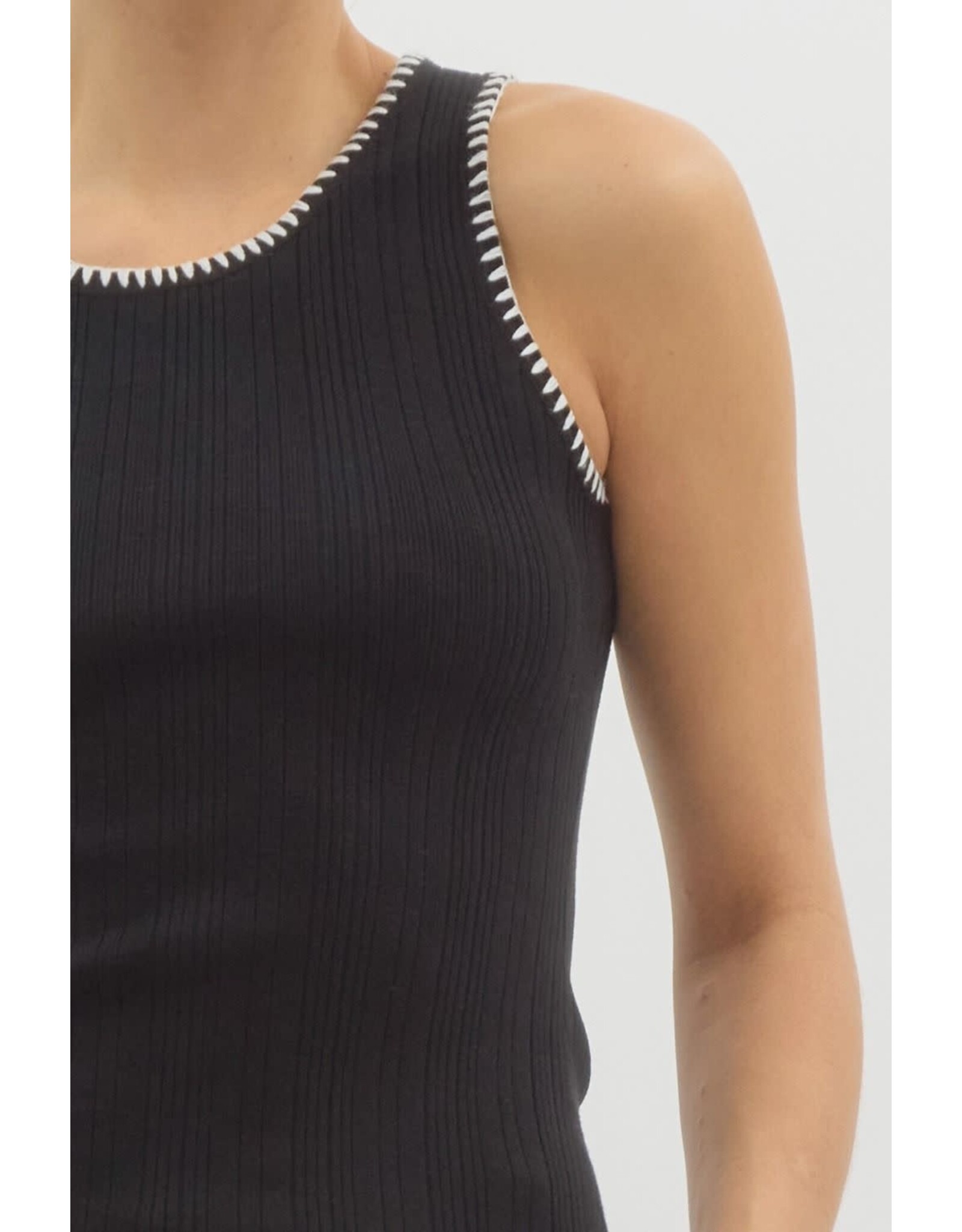 ENTRO RIBBED TANK W/DETAIL STITCHING