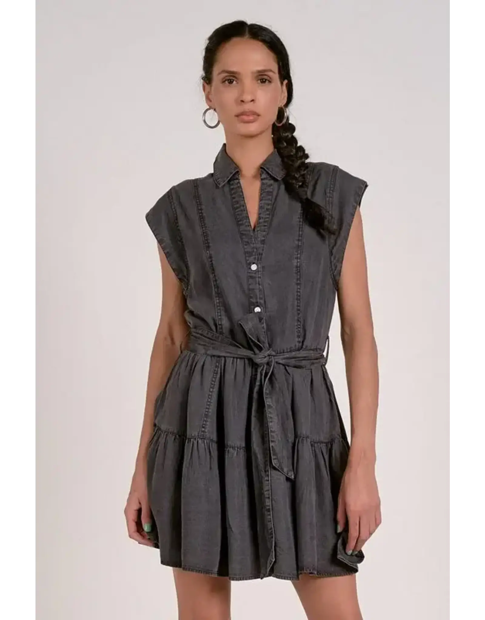 COLLARED SLVLESS TIERED MINI