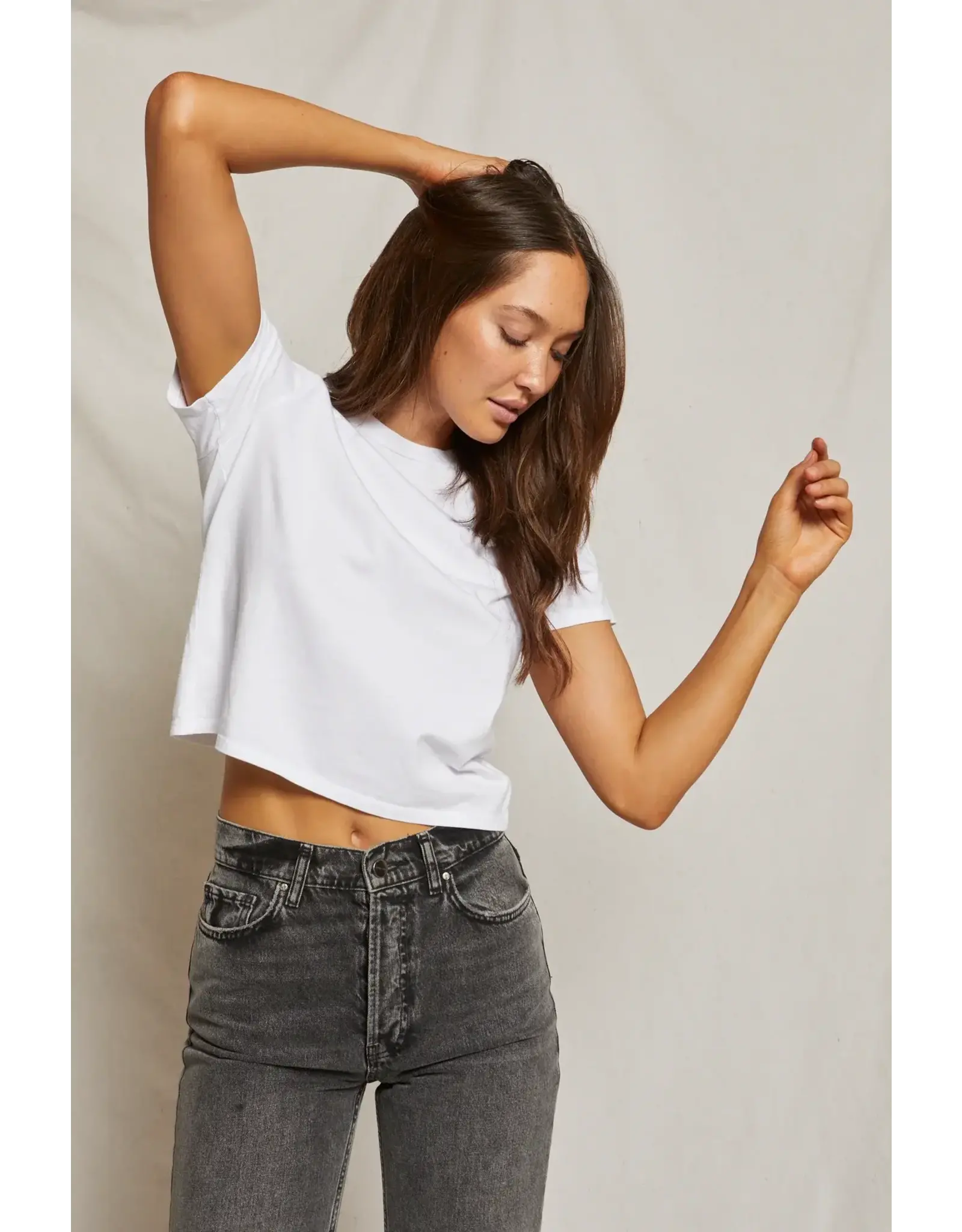 PERFECT WHITE TEE SPRING TEE ROUND NECK