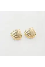 VIRTUE CLAM SCALLOP STUD EARRINGS, GOLD