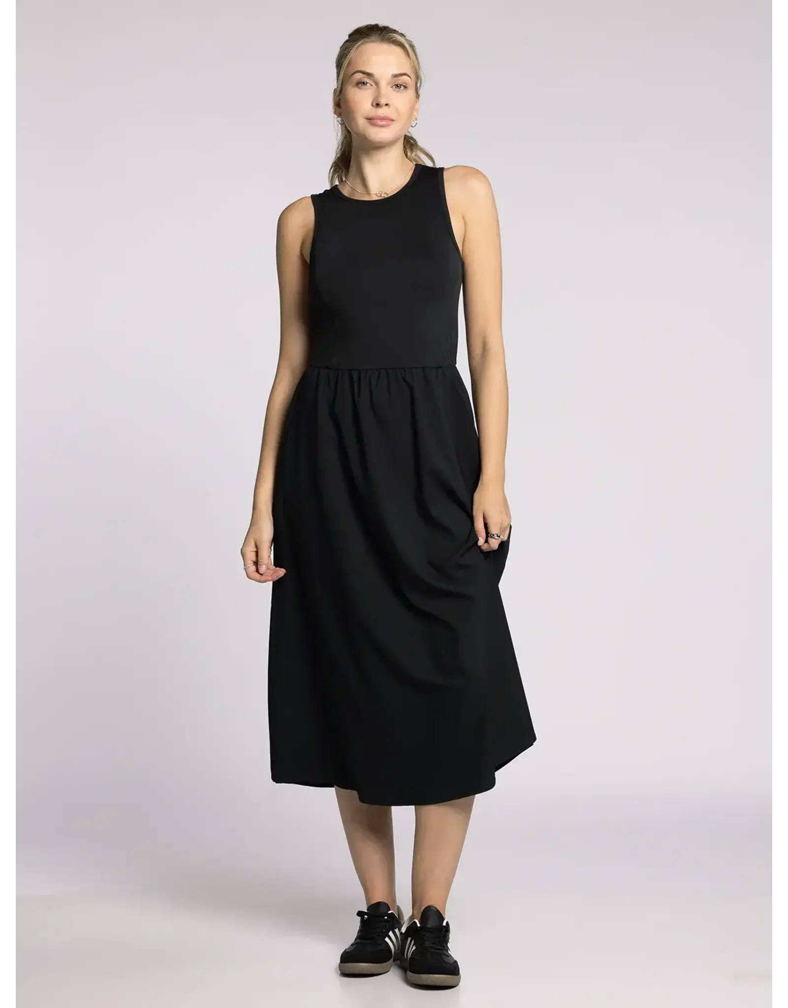 CONNIE AHTLEISURE MIDI DRESS