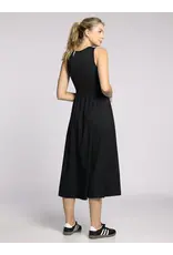 CONNIE AHTLEISURE MIDI DRESS