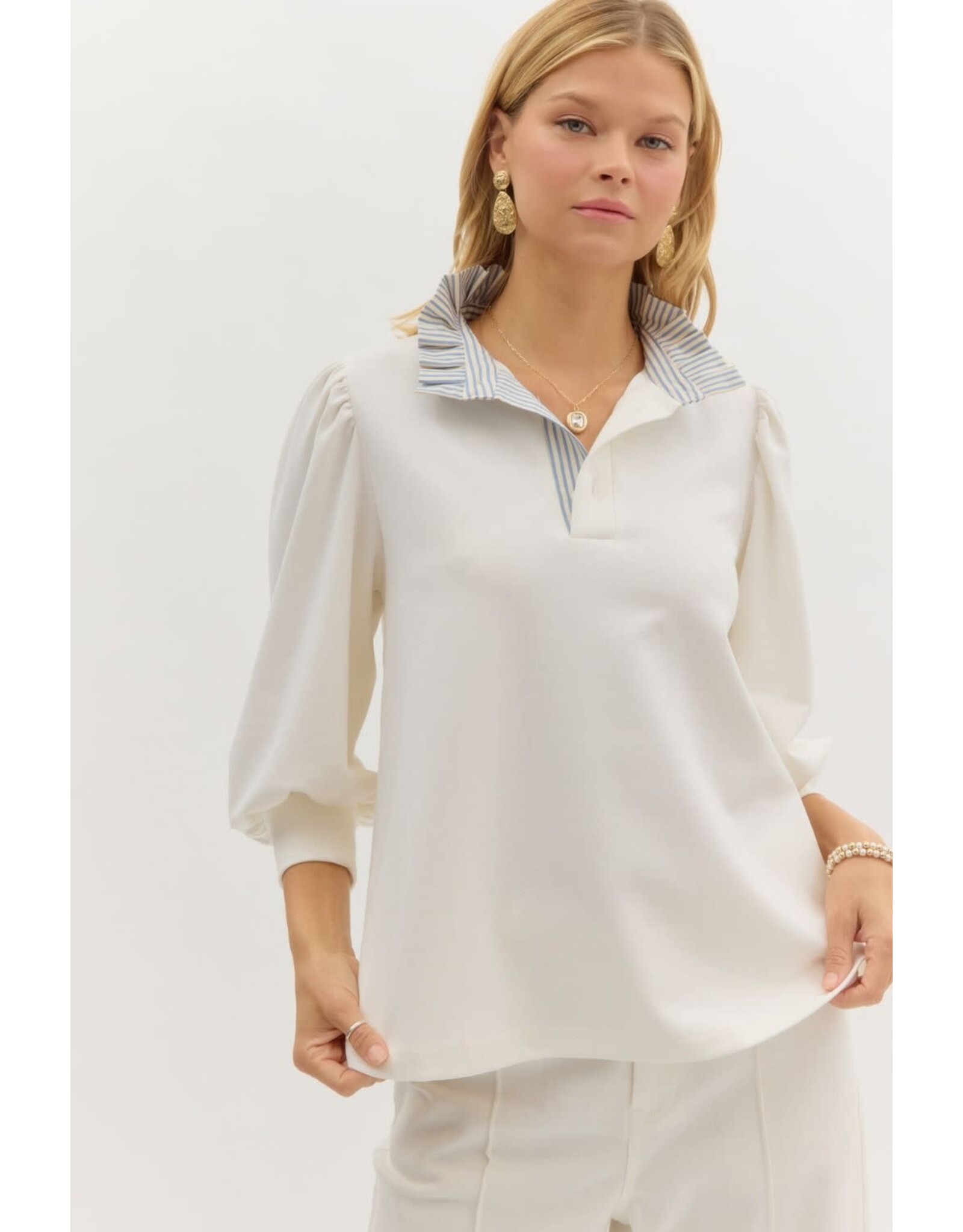 ENTRO KNIT TOP WITH RUFFLE STRIPED COLLAR
