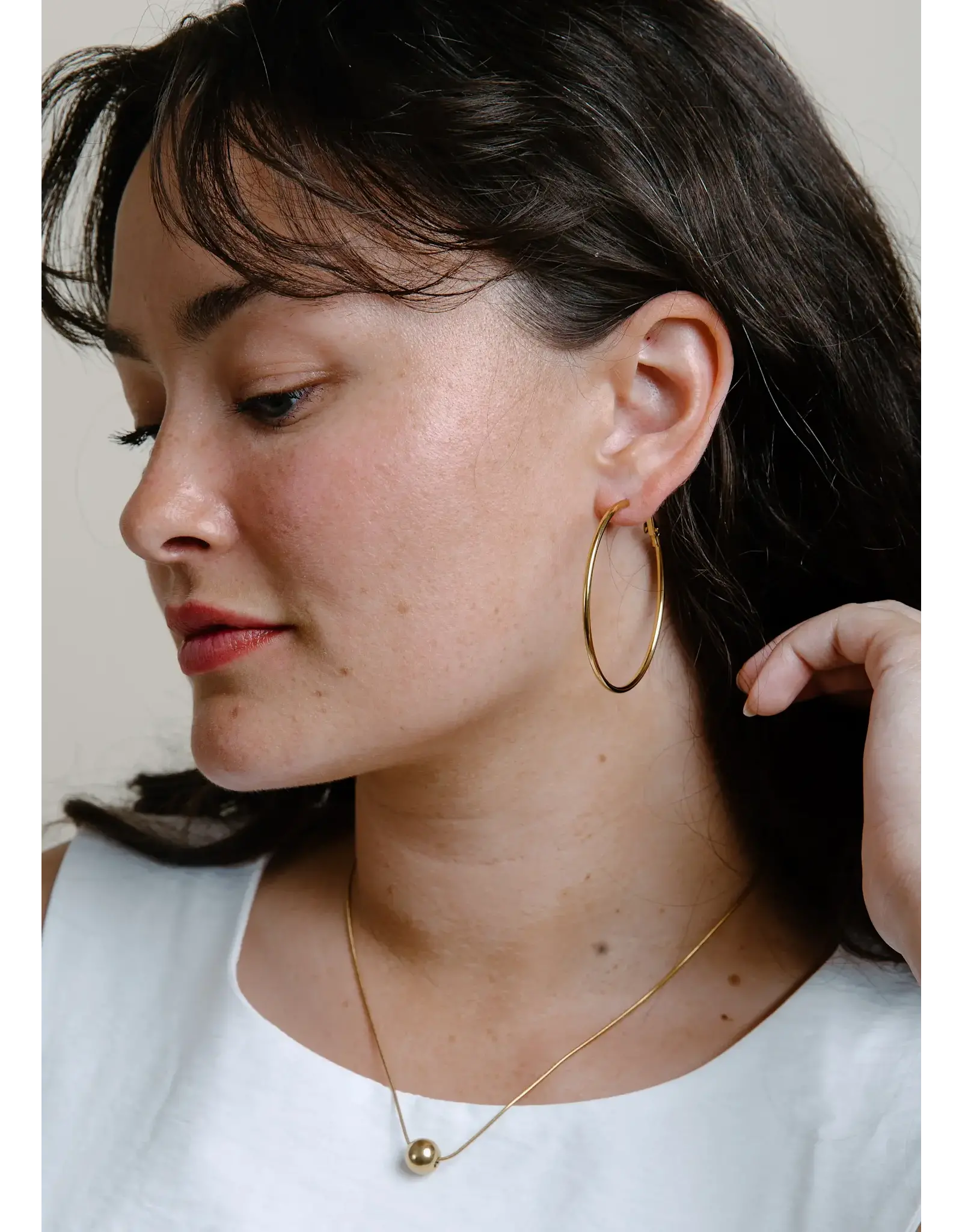 LA YOU HOOPS MEDIUM GOLD