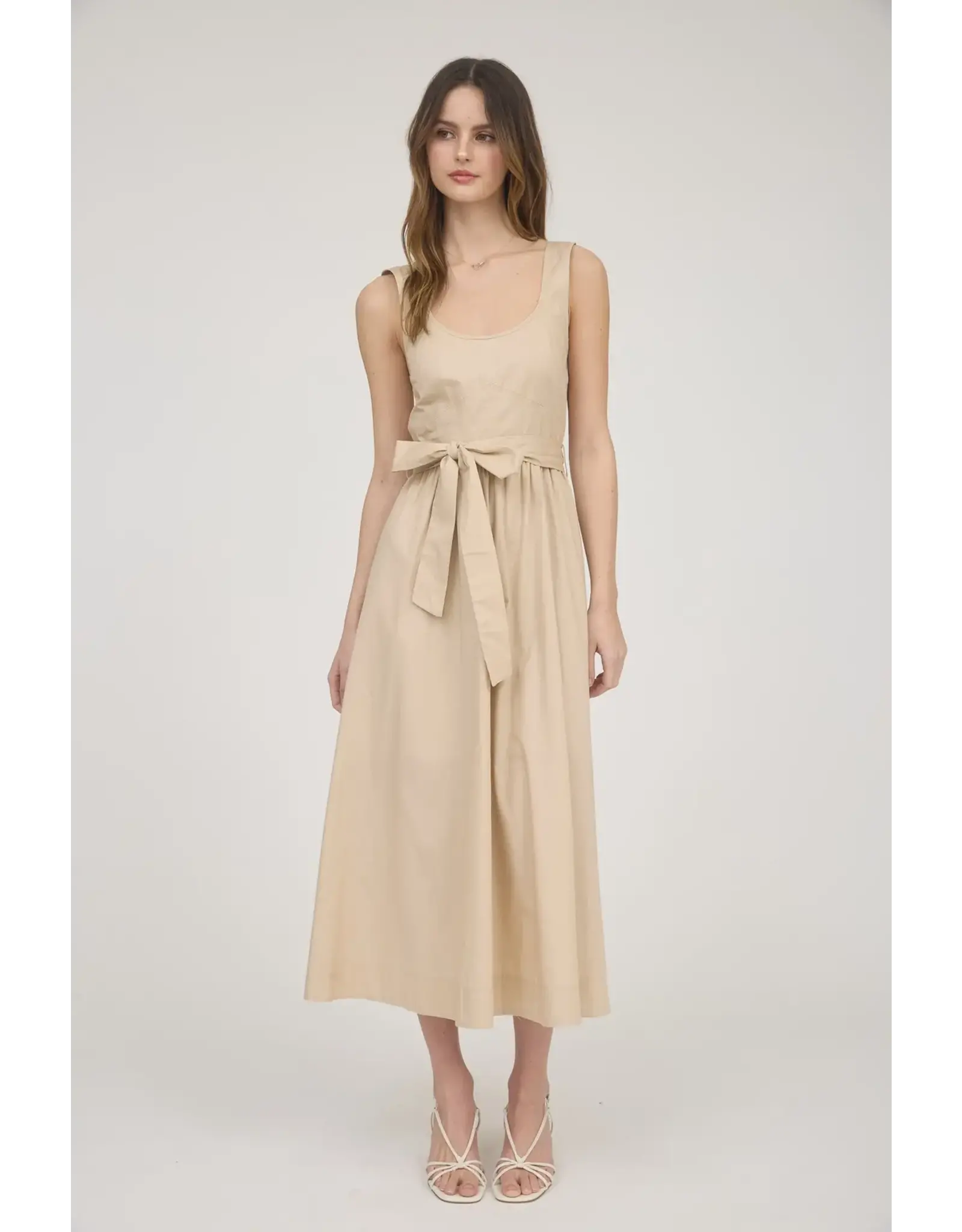 SLVLESS A-LINE MIDI W/ TIE BELT