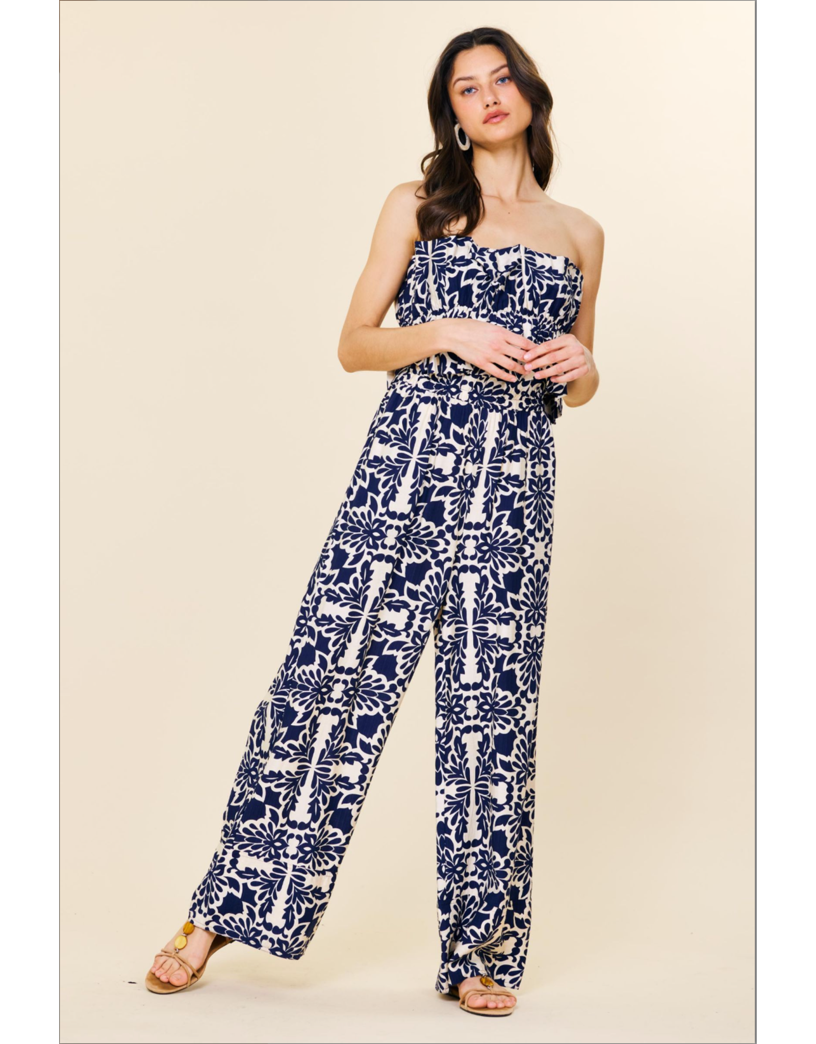 PRINTED STRAPLESS JUMPSUIT