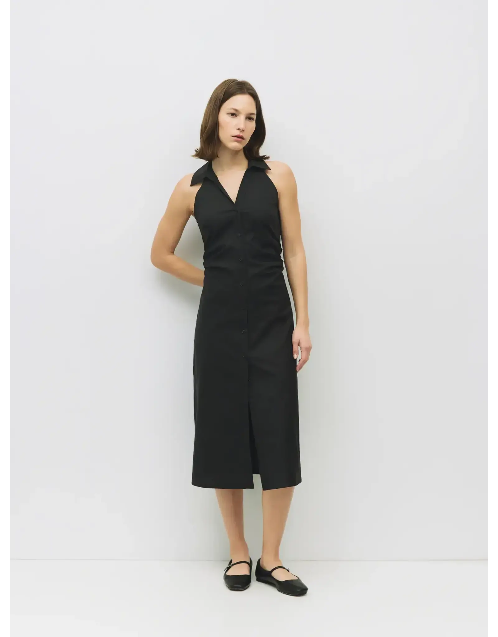 SLVLESS COLLARD DRESS W/BACK TIE