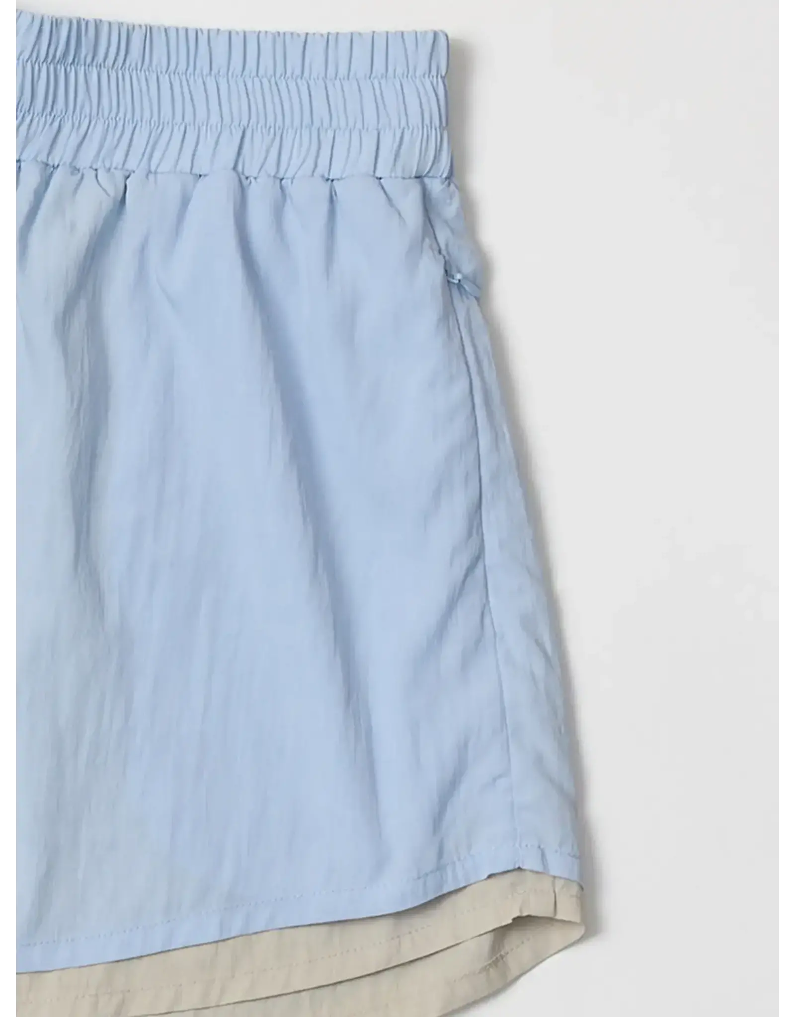 ELASTIC SHORTS W/DOUBLE HEM DETAIL