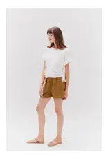SIDE SCRUNCHIE TEE