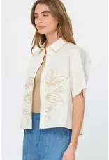 SSLV BUTTON DOWN W/EMB MOTIF