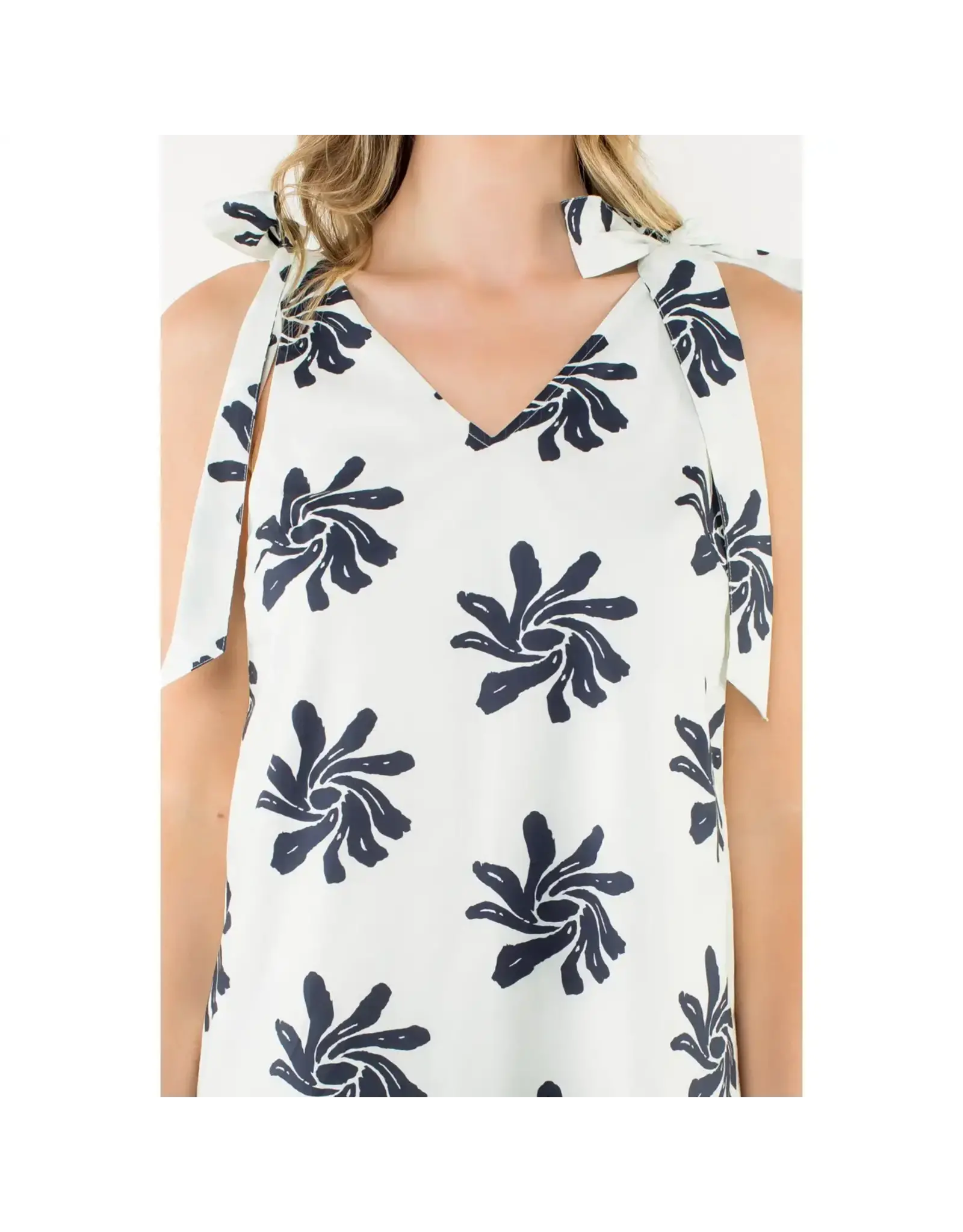 TIE STRAP VNECK PRINT DRESS