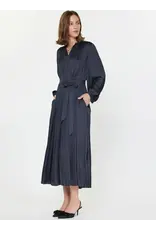 ROUND NECK SILKY PLEATED MIDI DRESS