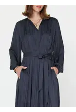 ROUND NECK SILKY PLEATED MIDI DRESS