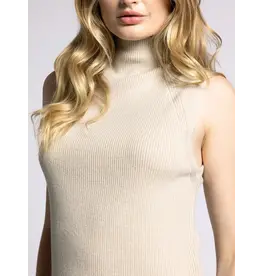 PAULINA TANK