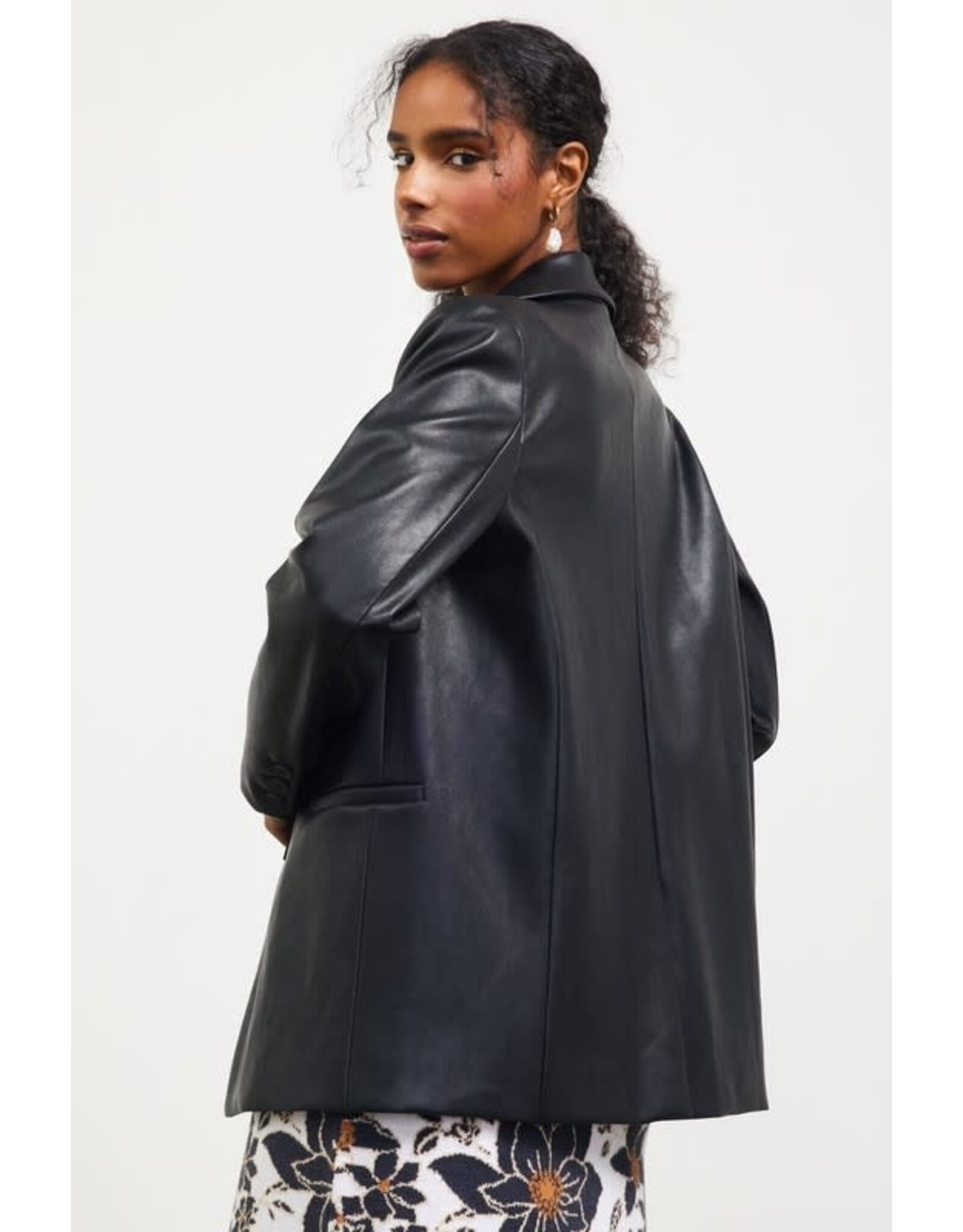 FAUX LEATHER OPEN BLAZER