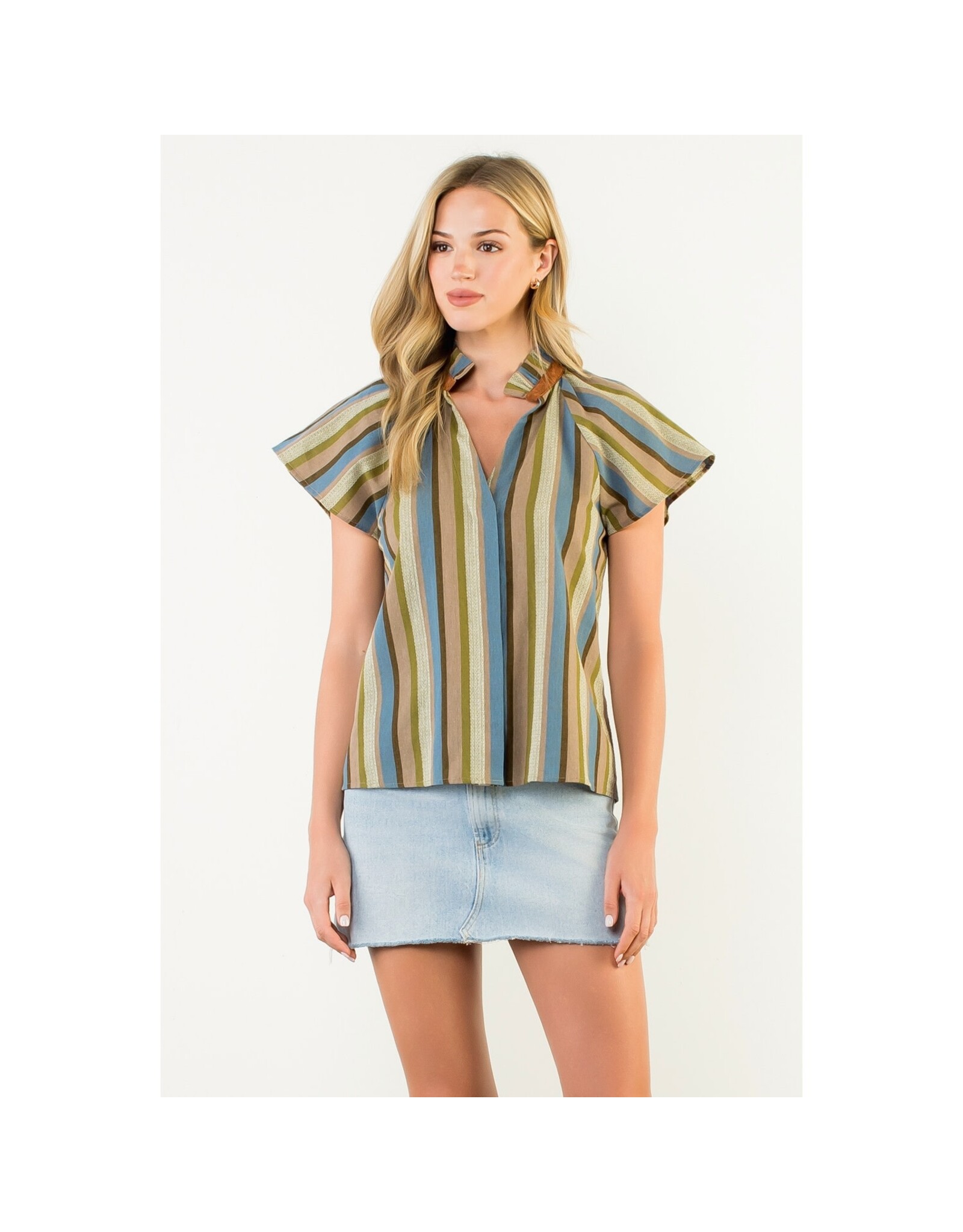 STRIPE V NECK TOP