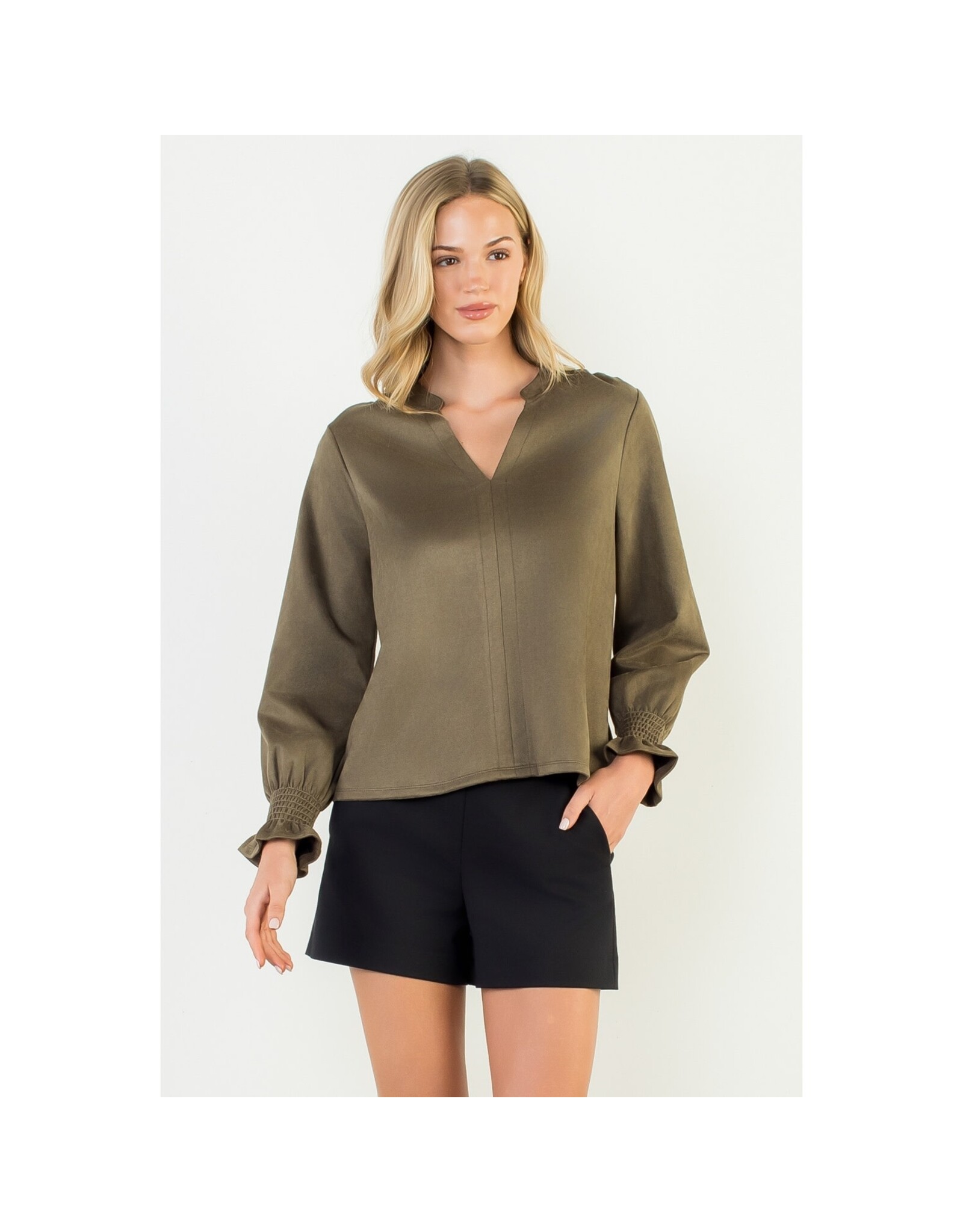 LSLV VNECK SUEDE TOP