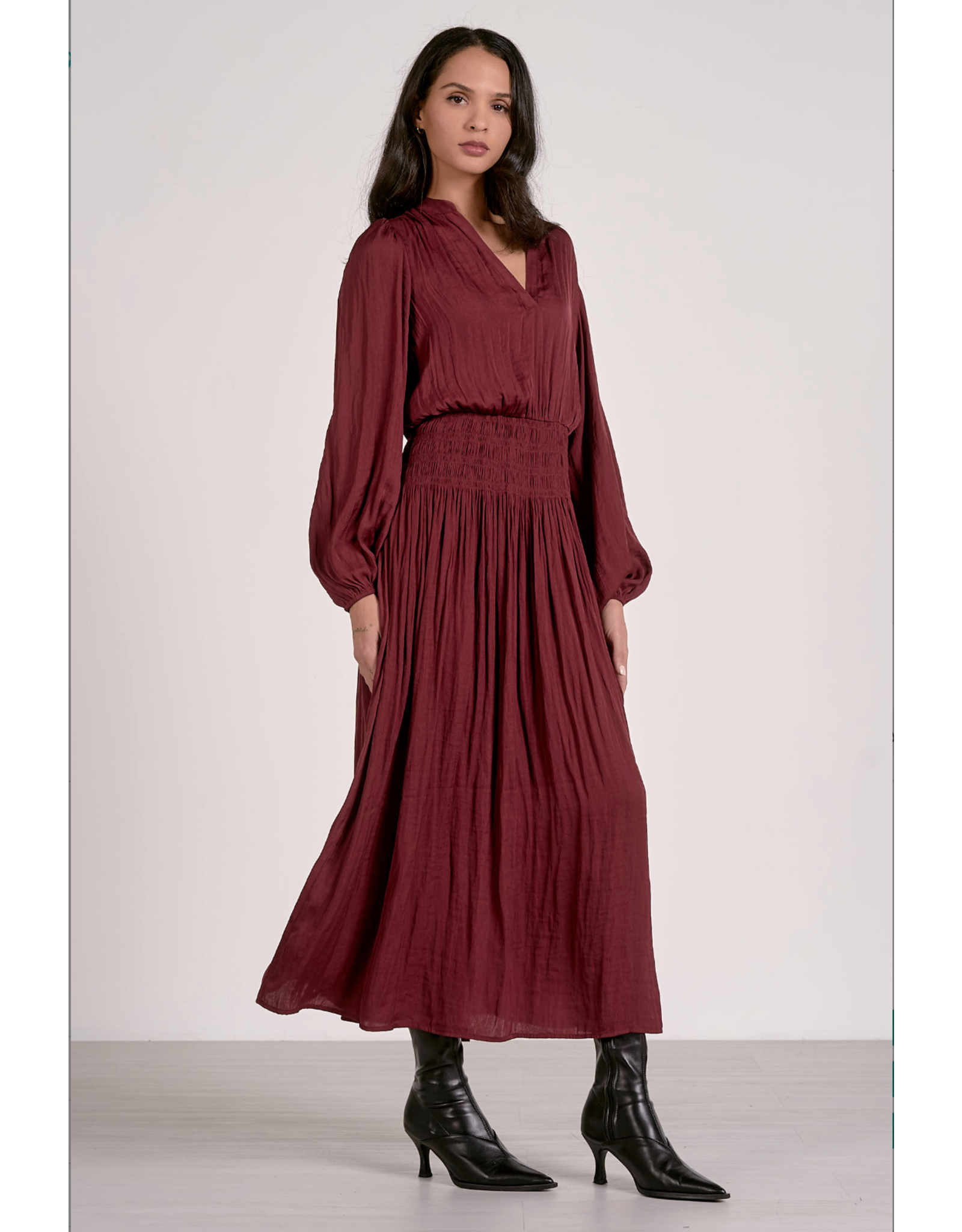 MARIA SILKY LSLV MIDI DRESS