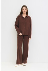 ELLIS LSLV BUTTON UP BLOUSE