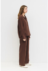 ELLIS LSLV BUTTON UP BLOUSE