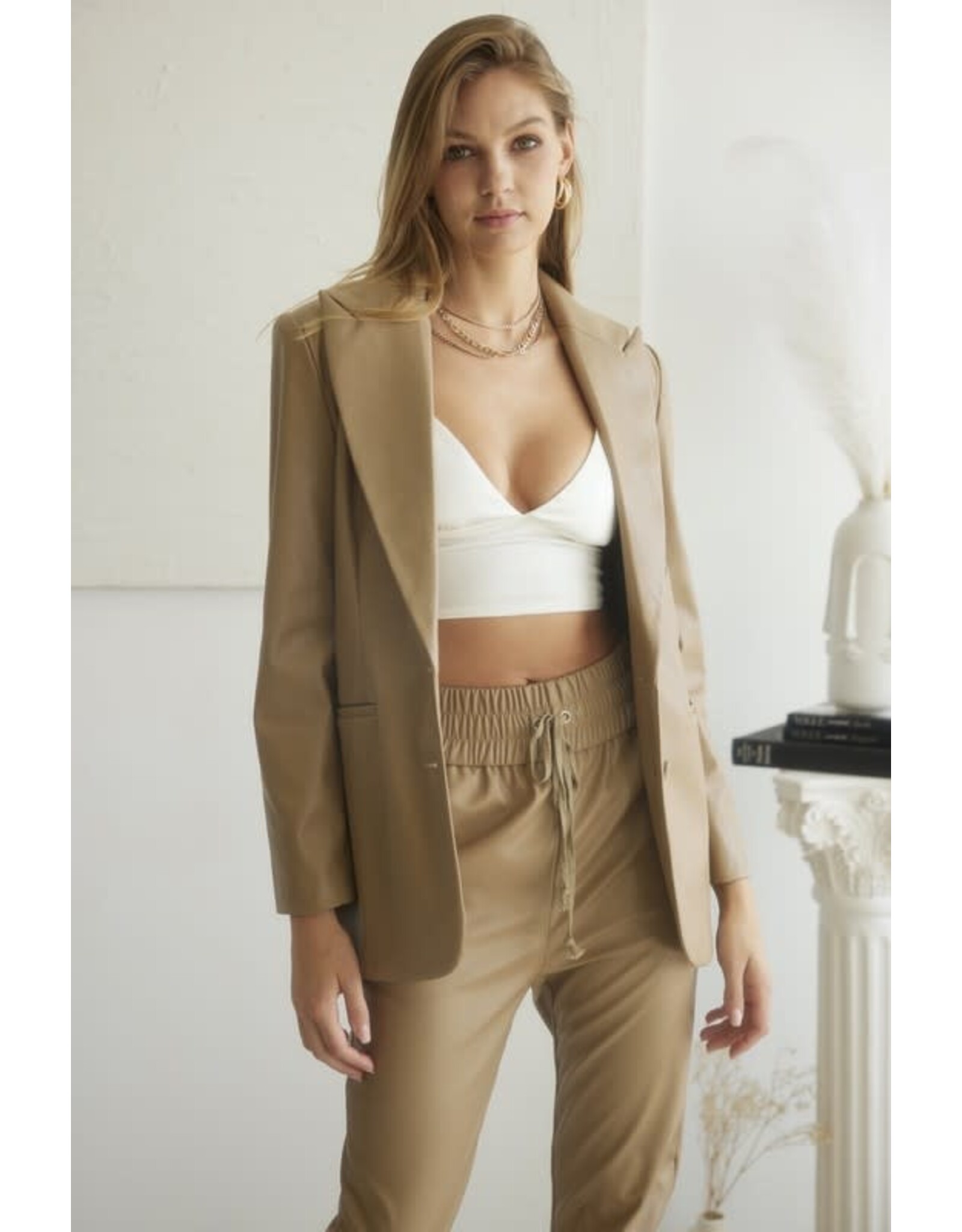KATHERINE VEGAL LEATHER  BLAZER