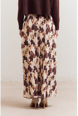 FLORAL PRINT PLEATED MIDI SKIRT