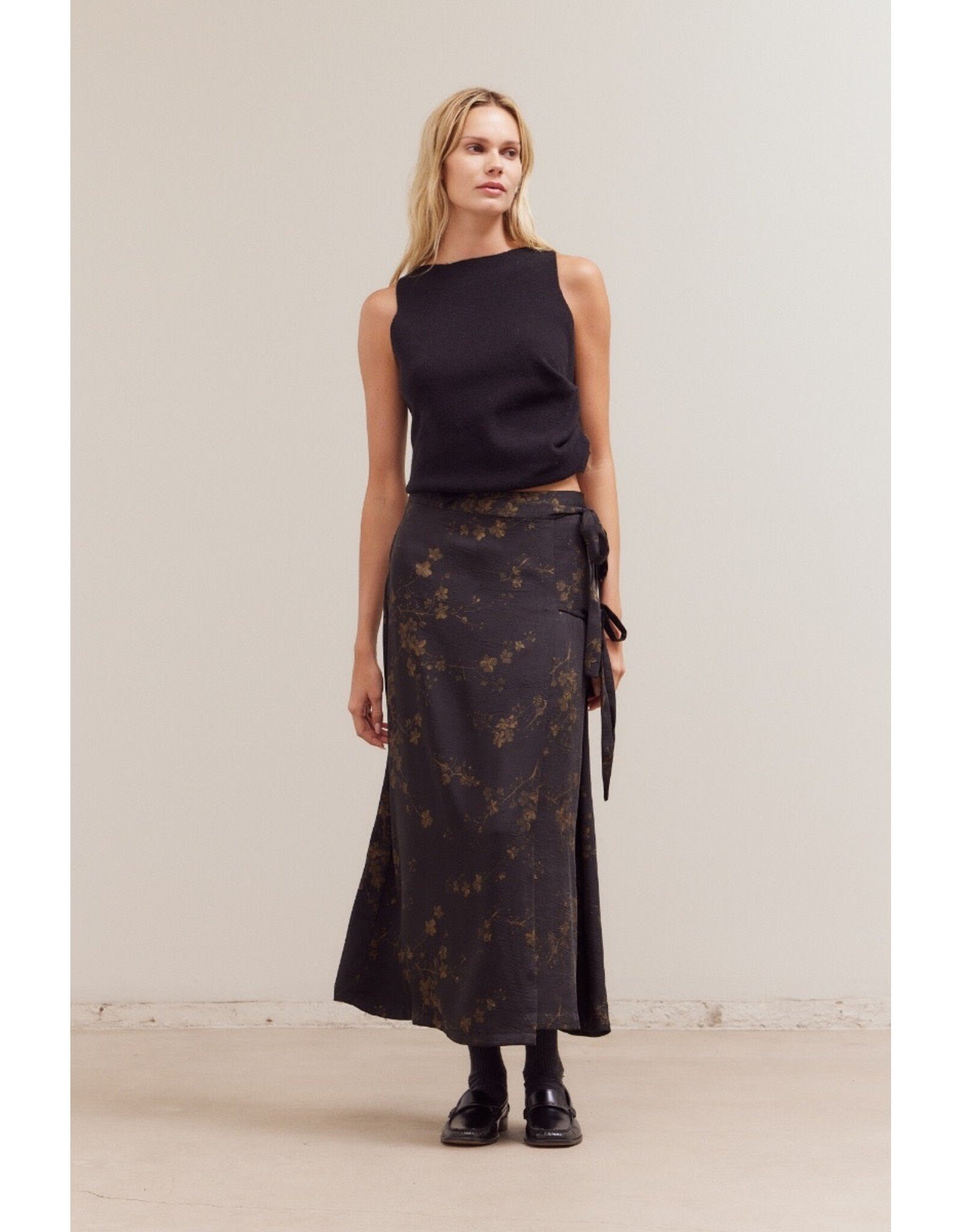 PRINTED OVERLAP MID SKIRT