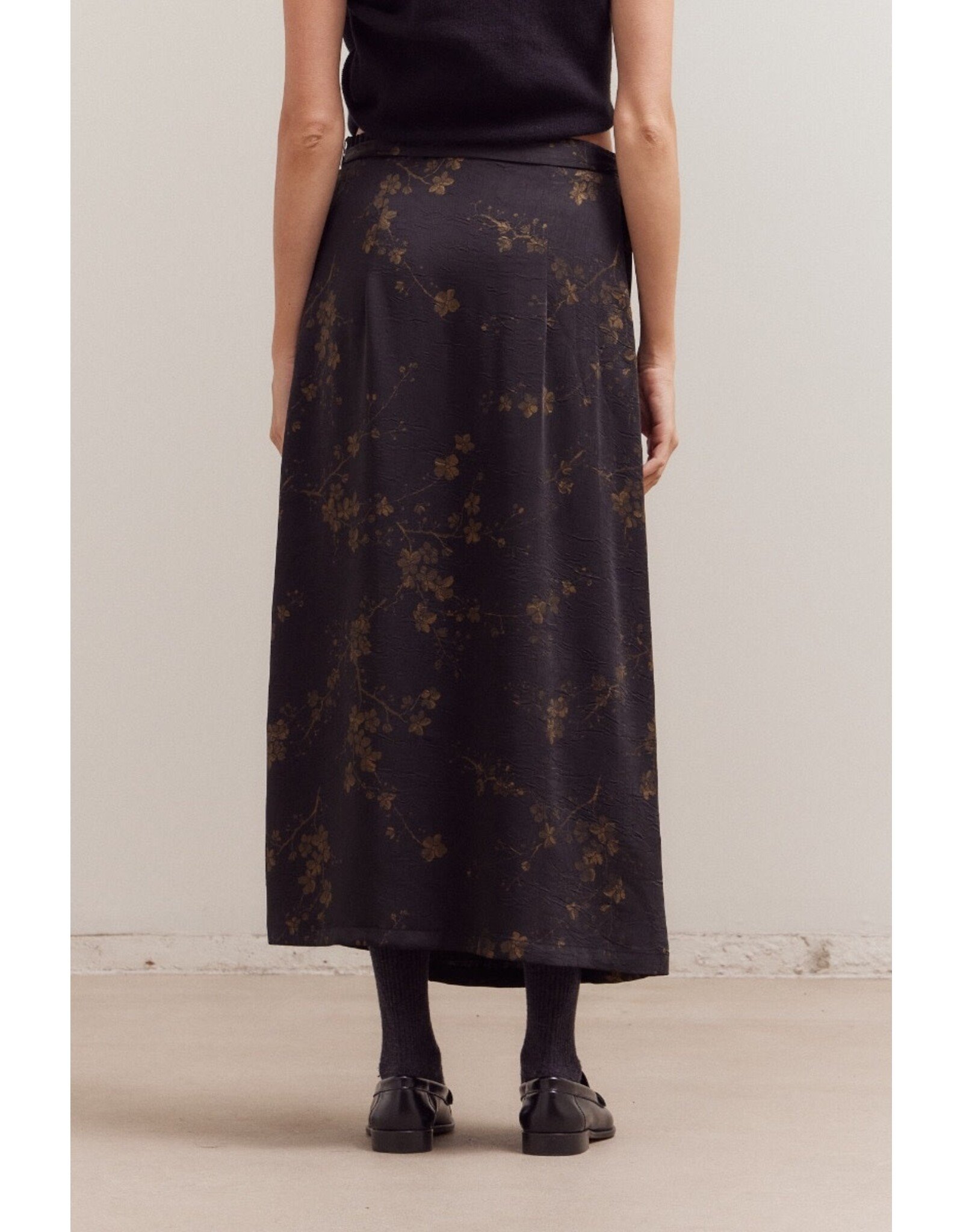 PRINTED OVERLAP MID SKIRT