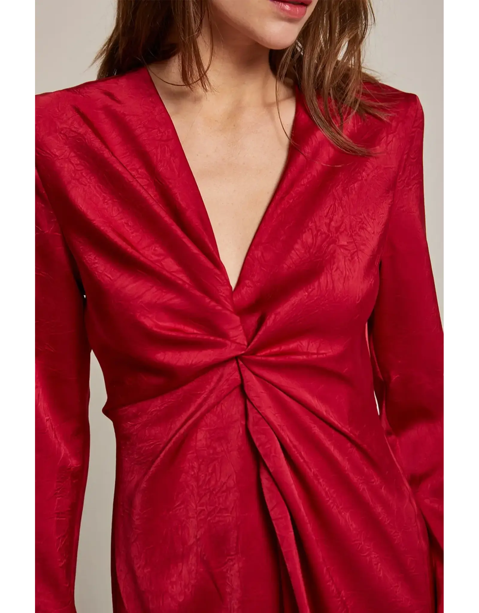 TEXTURED SATIN FRONT TWIST MIDI