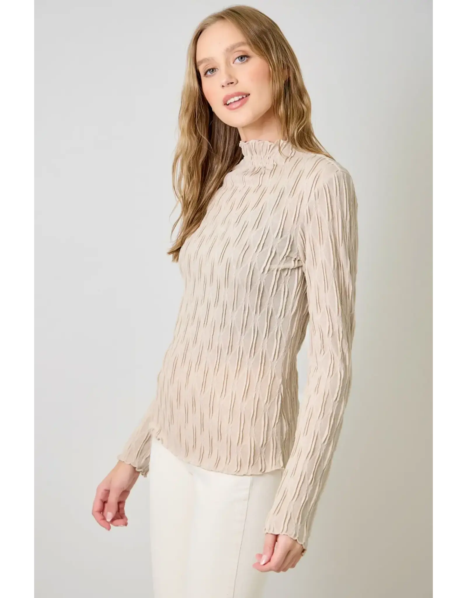 MYSTREE LSLV LETTUCE EDGE TEXTURED TOP