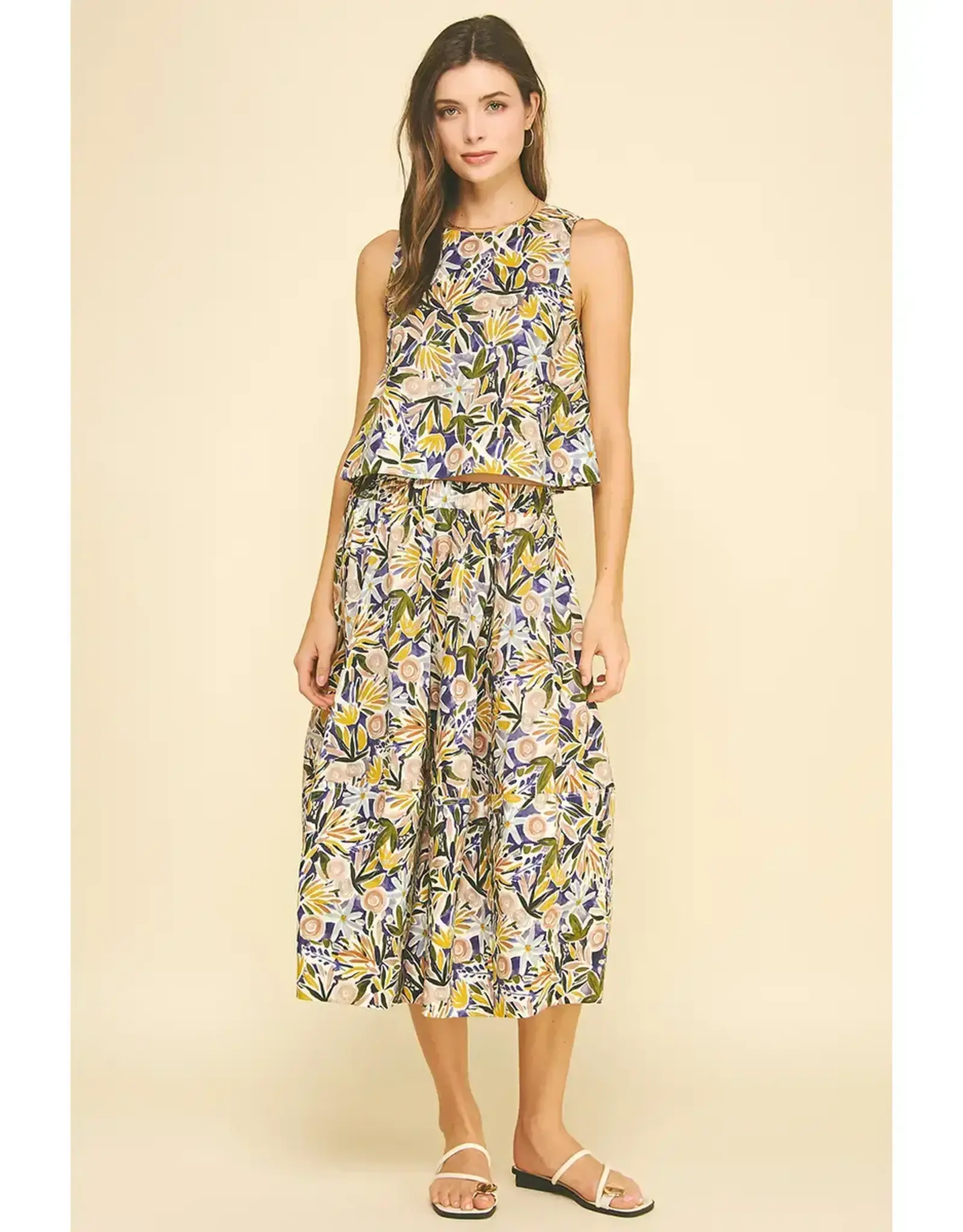 FLORAL PRINT SLEEVELESS TOP