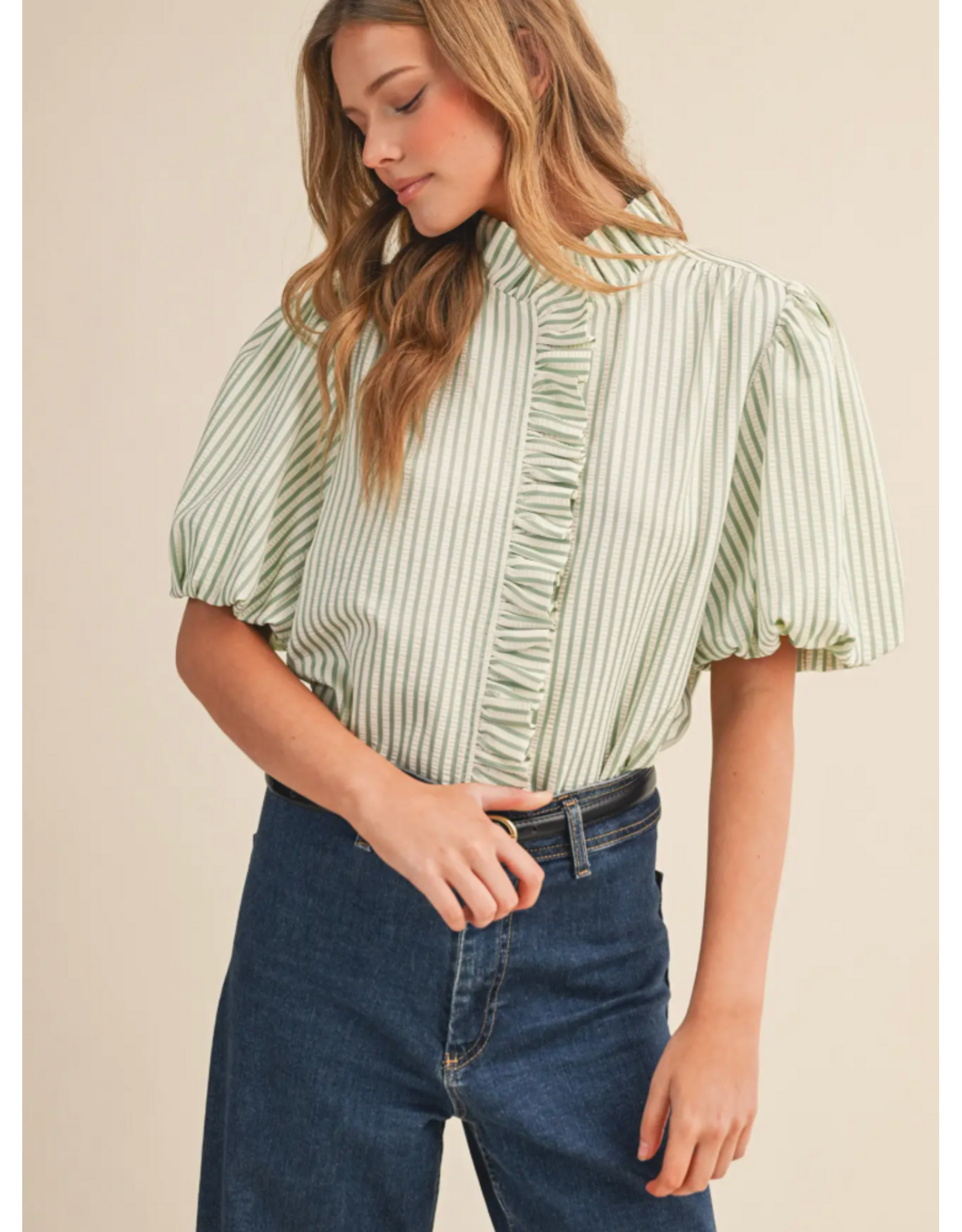 STRIPE RUFFLE NECK TOP