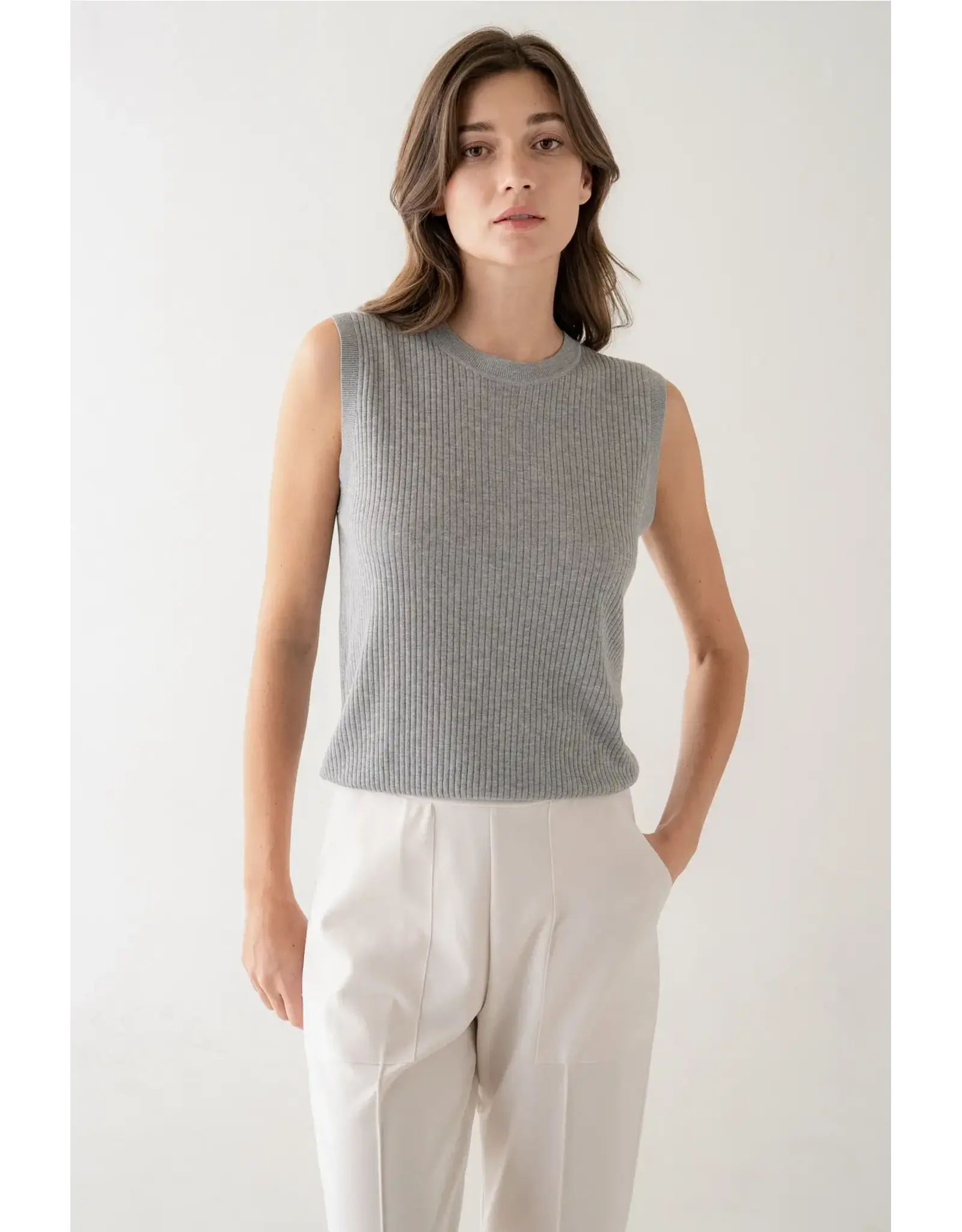 RIBBED SLVLESS KNIT TANK