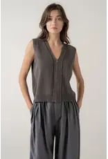 ZIP FRONT SLVLESS KNIT VEST