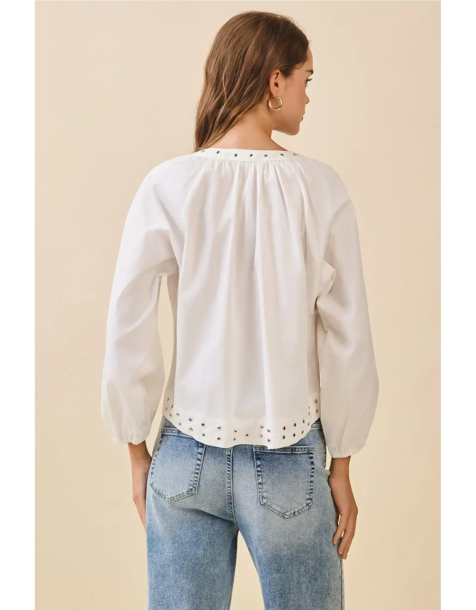 SILVER STUD LSLV BLOUSE