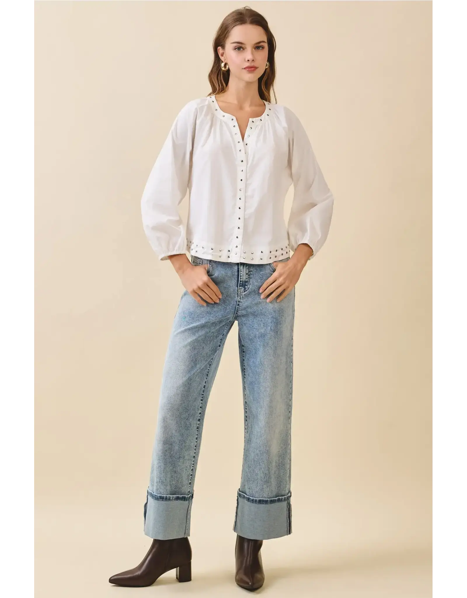 SILVER STUD LSLV BLOUSE