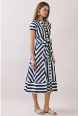 BOLD FLORAL PRINT DRESS