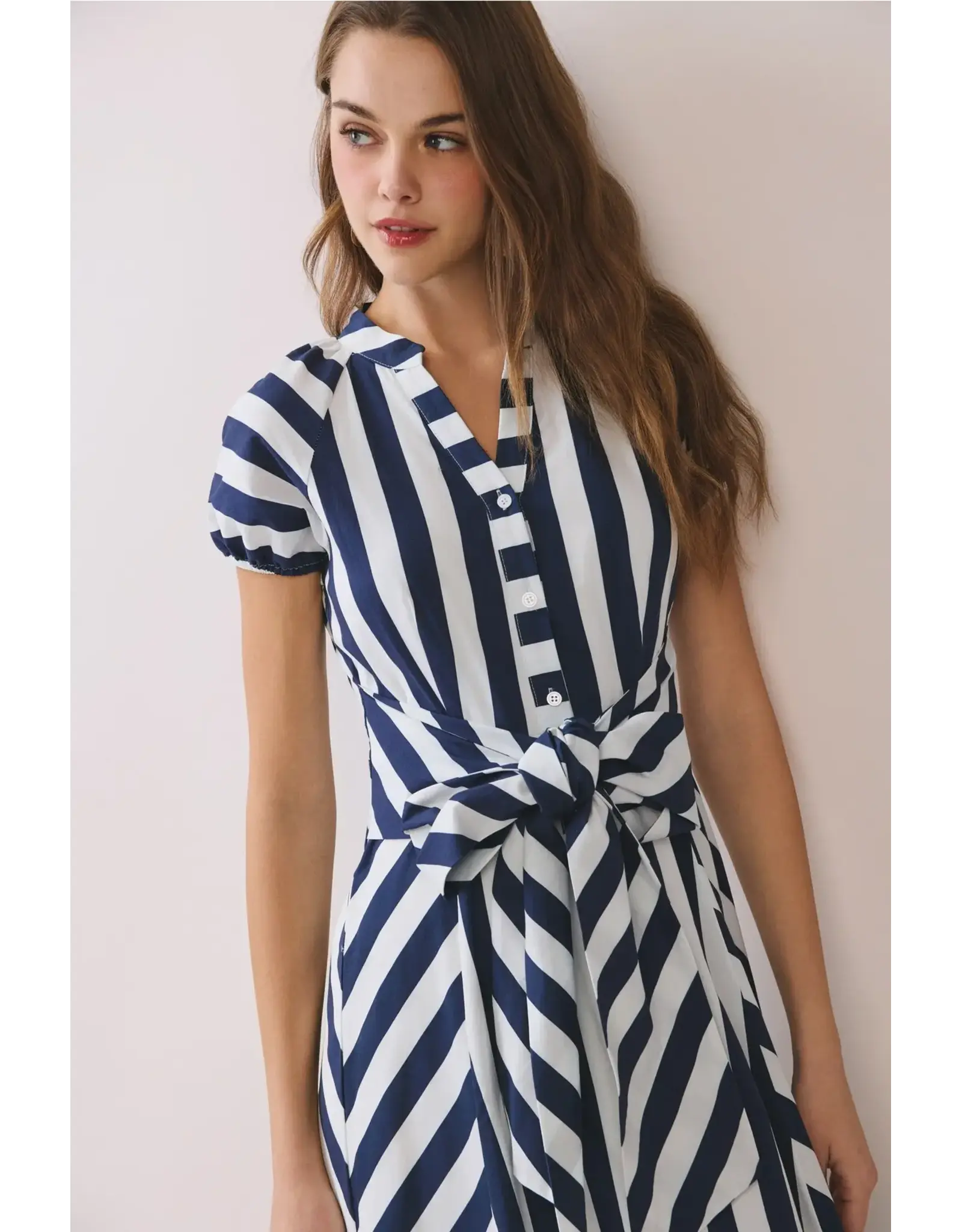 BOLD FLORAL PRINT DRESS