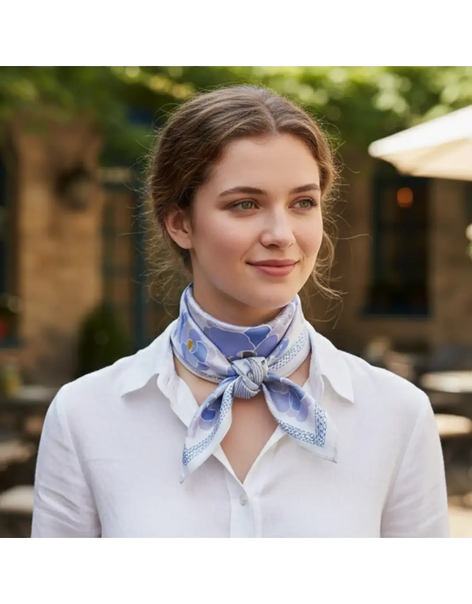 JOIA ACCESSORIES VINTAGE POPPY FLOWER PURPLE PRINT SILKY BANDANA